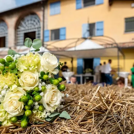 Tenuta San Giorgio Hotel *
