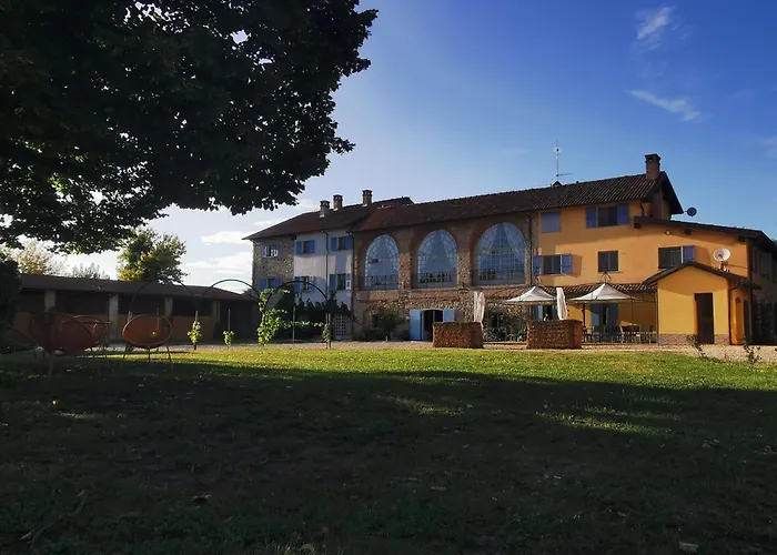 Tenuta San Giorgio Hotel *